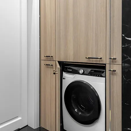 Glam & Chic - Centre By Lion アパート